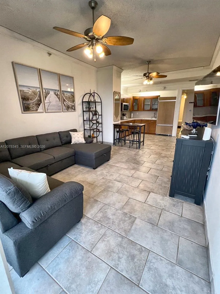 16711 Collins Ave #1BC-5 Sunny Isles Beach, FL 33160