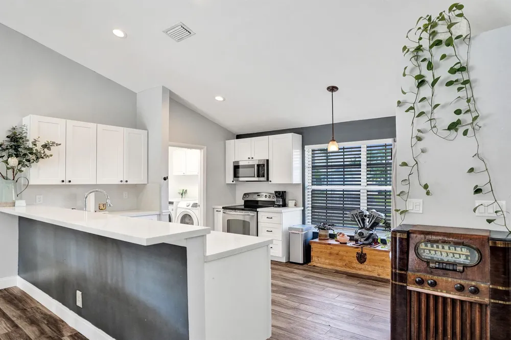 1156 SW 149TH LANE Sunrise, FL 33326