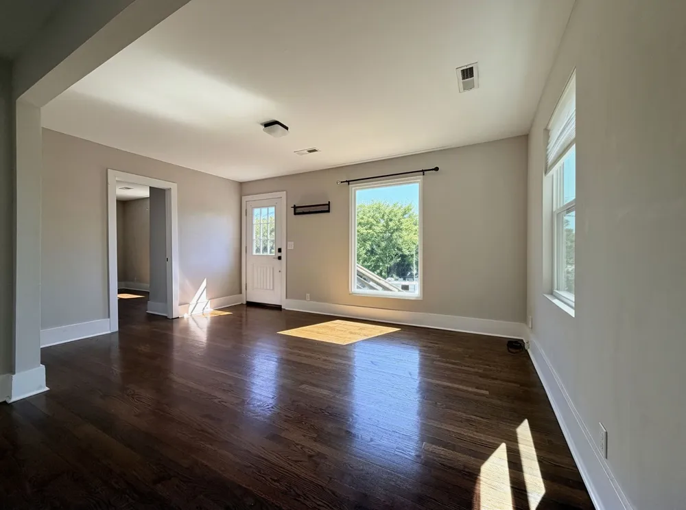 912 S 14th St Nashville, TN 37206
