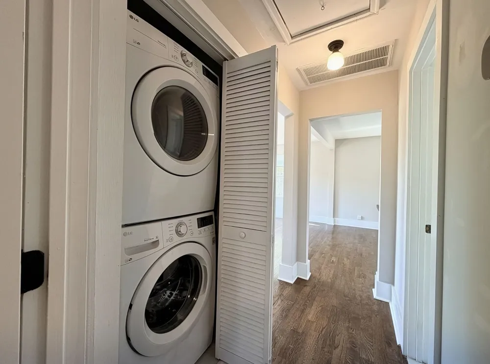 912 S 14th St Nashville, TN 37206