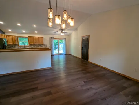 9642 Hummingbird Court