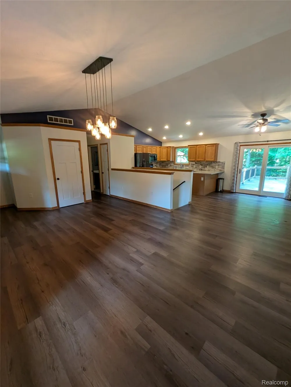 9642 Hummingbird Court Reynolds Township, MI 49329