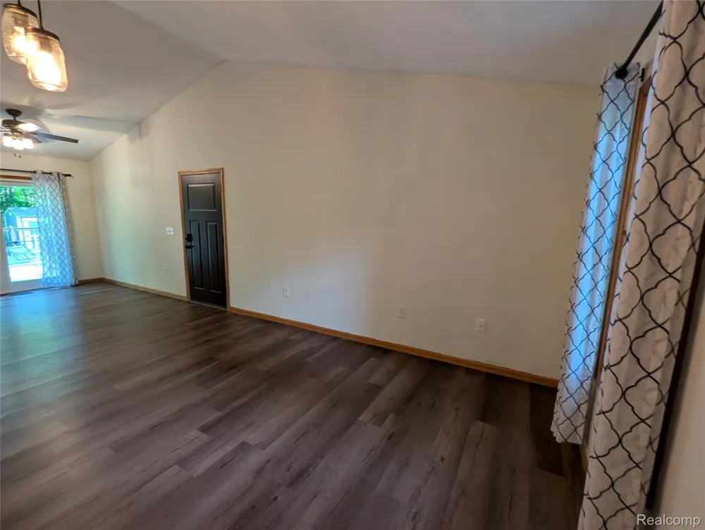 9642 Hummingbird Court Reynolds Township, MI 49329