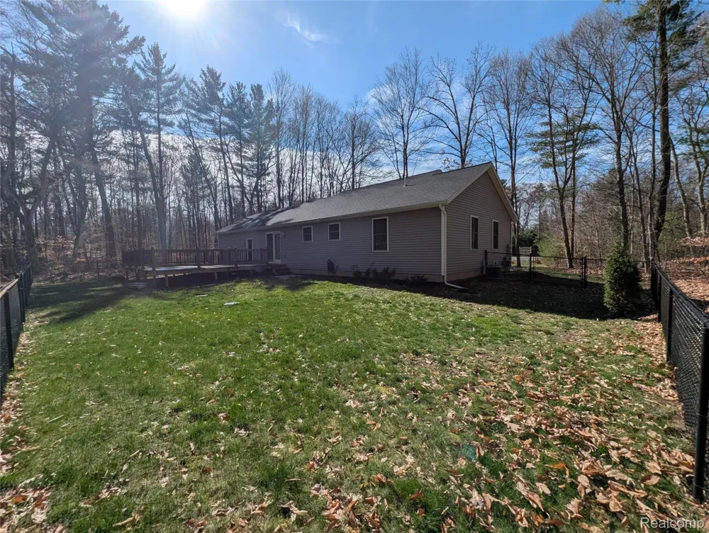 9642 Hummingbird Court Reynolds Township, MI 49329