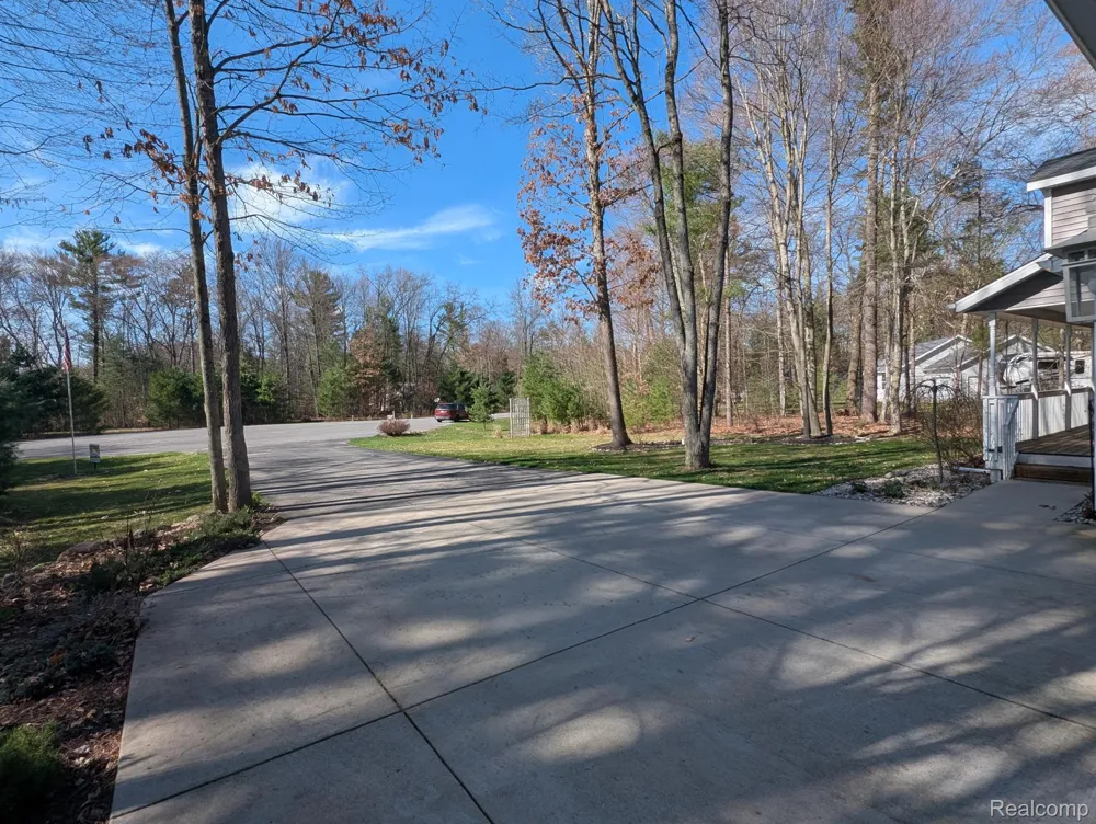 9642 Hummingbird Court Reynolds Township, MI 49329