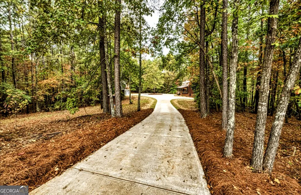 223 NORTH COVE DR Newnan, GA 30263