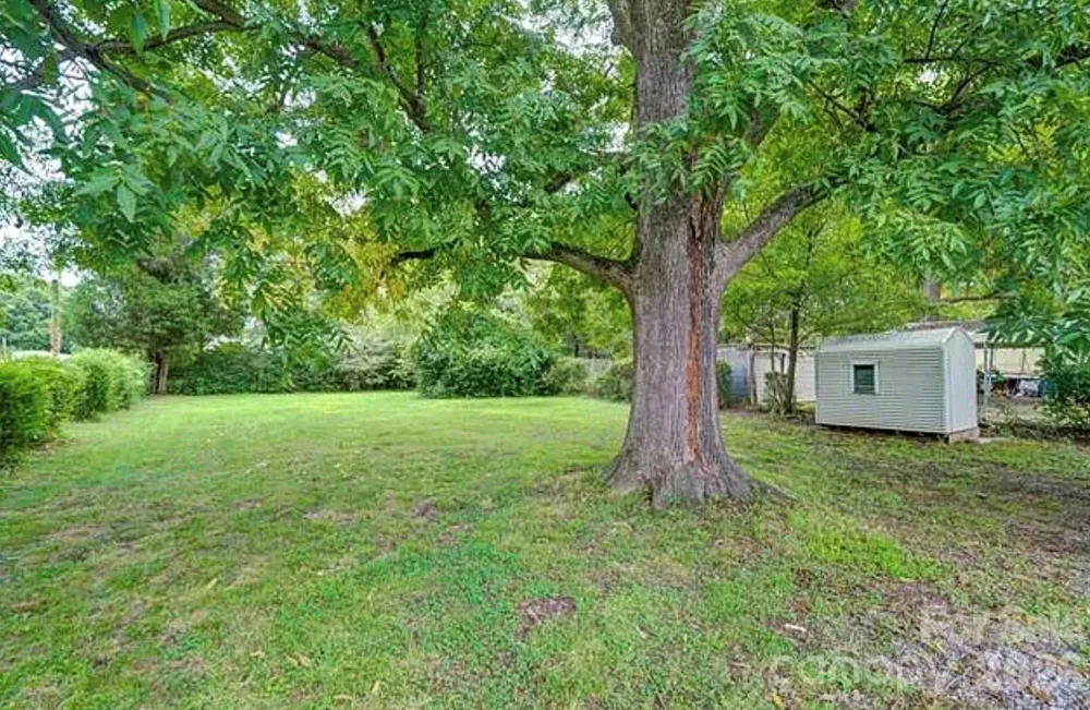 431 W Statesville Avenue Mooresville, NC 28115