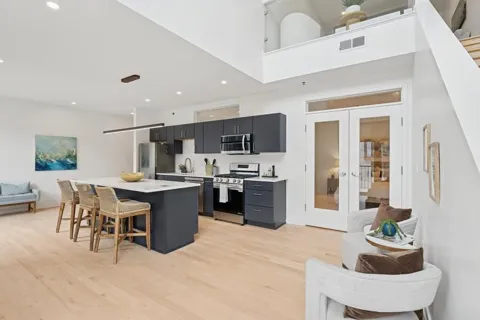 3104 W Lake Street #412