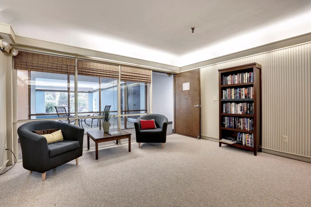 6450 York Avenue S #505 Edina, MN 55435