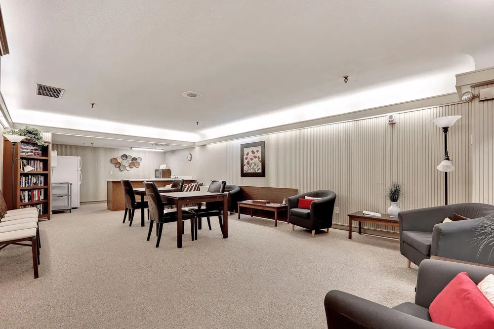 6450 York Avenue S #505 Edina, MN 55435
