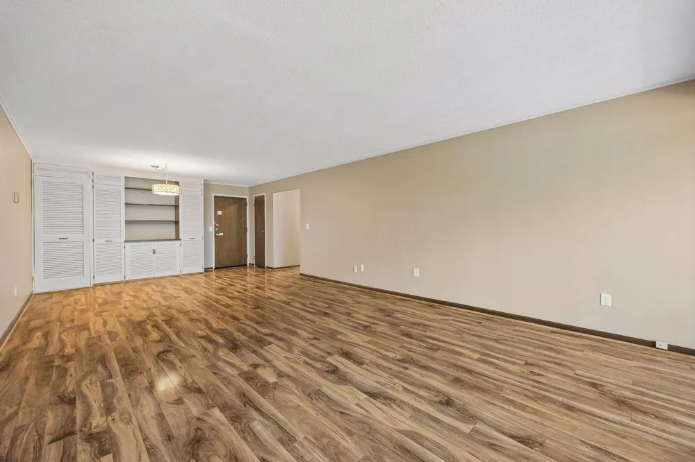 6450 York Avenue S #505 Edina, MN 55435