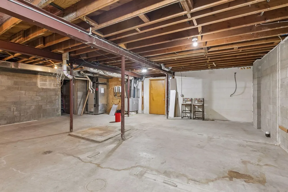901 23rd Avenue NE Minneapolis, MN 55418