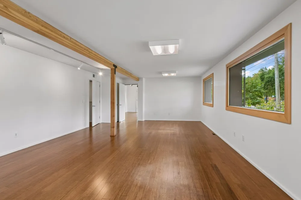 901 23rd Avenue NE Minneapolis, MN 55418