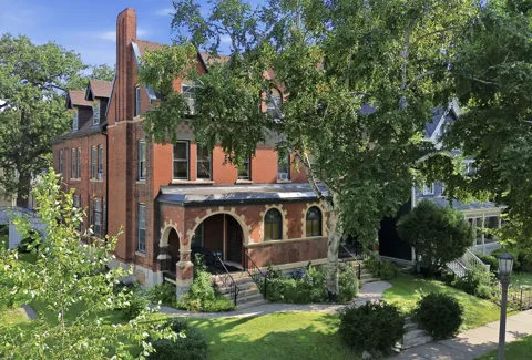 399 Ashland Avenue