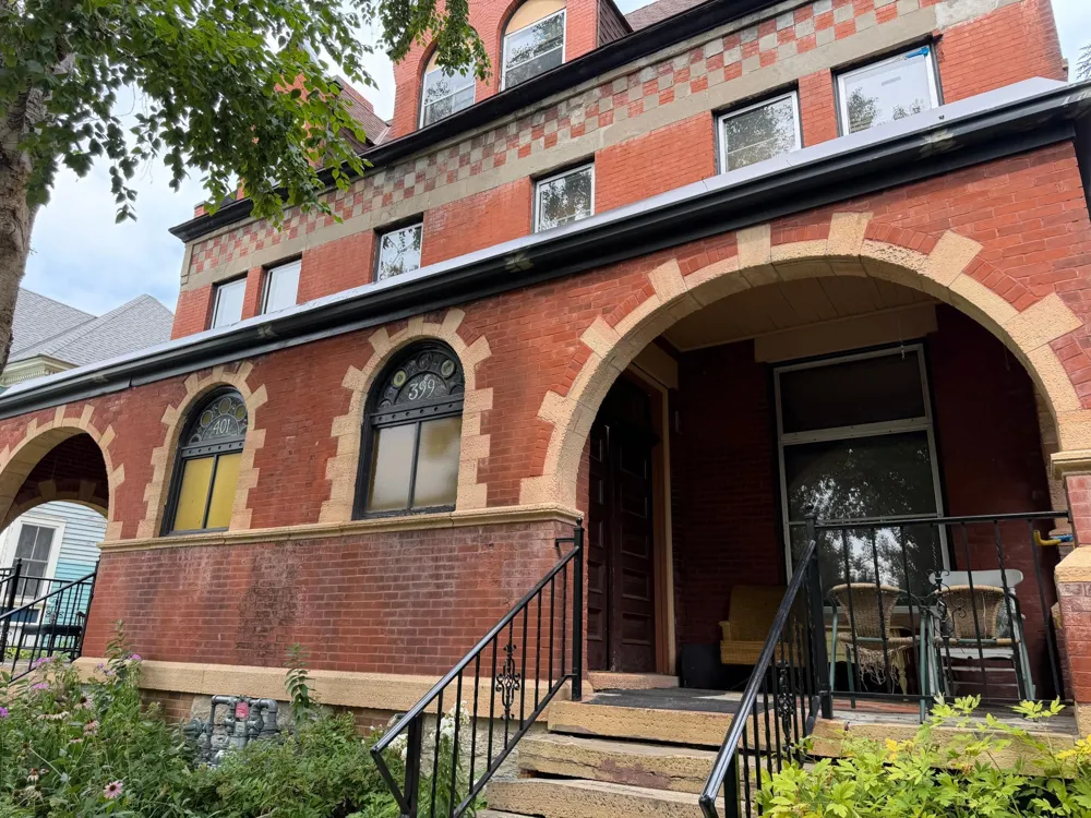 399 Ashland Avenue Saint Paul, MN 55102