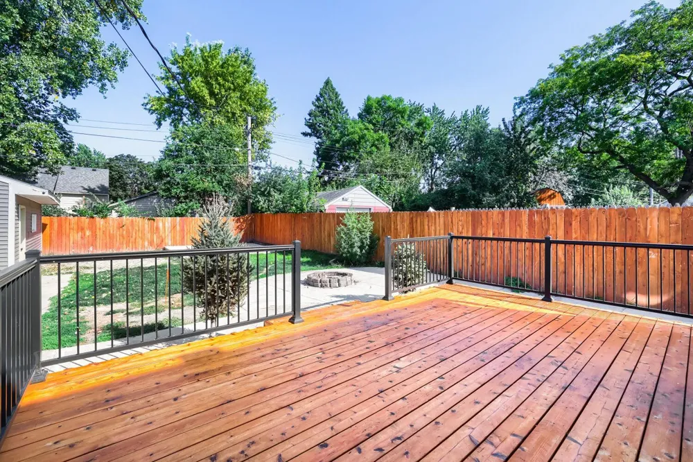 1168 Kruse Street West Saint Paul, MN 55118