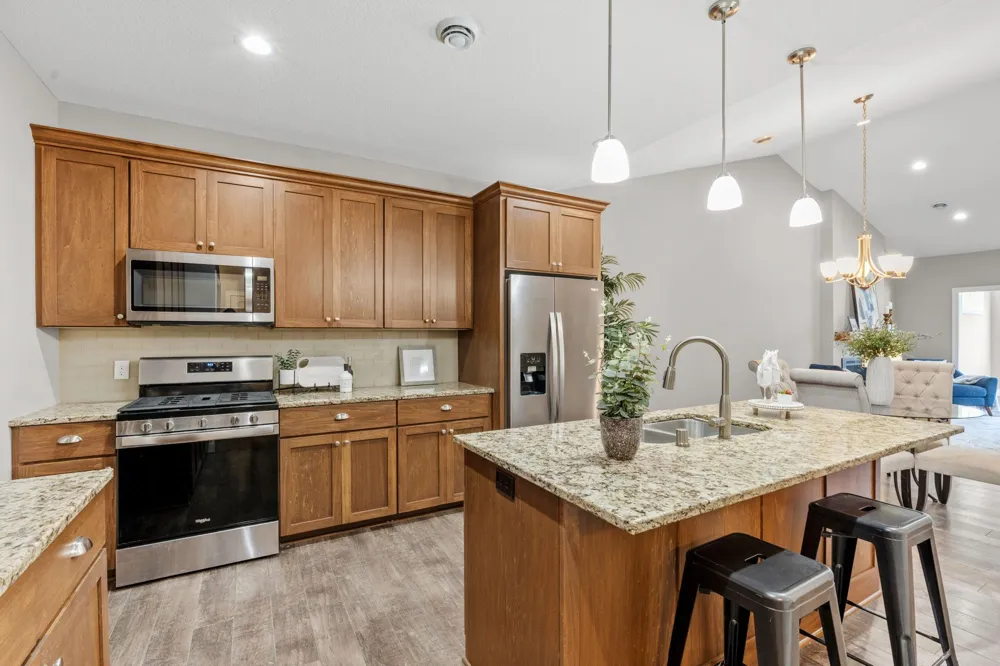 620 Liberty Way Vadnais Heights, MN 55127