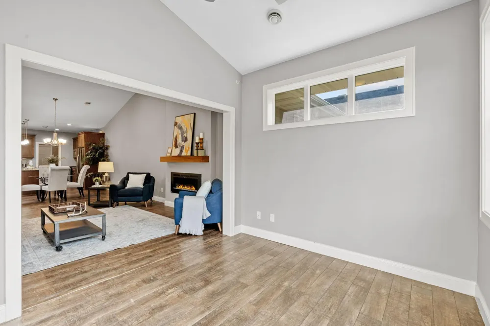 620 Liberty Way Vadnais Heights, MN 55127