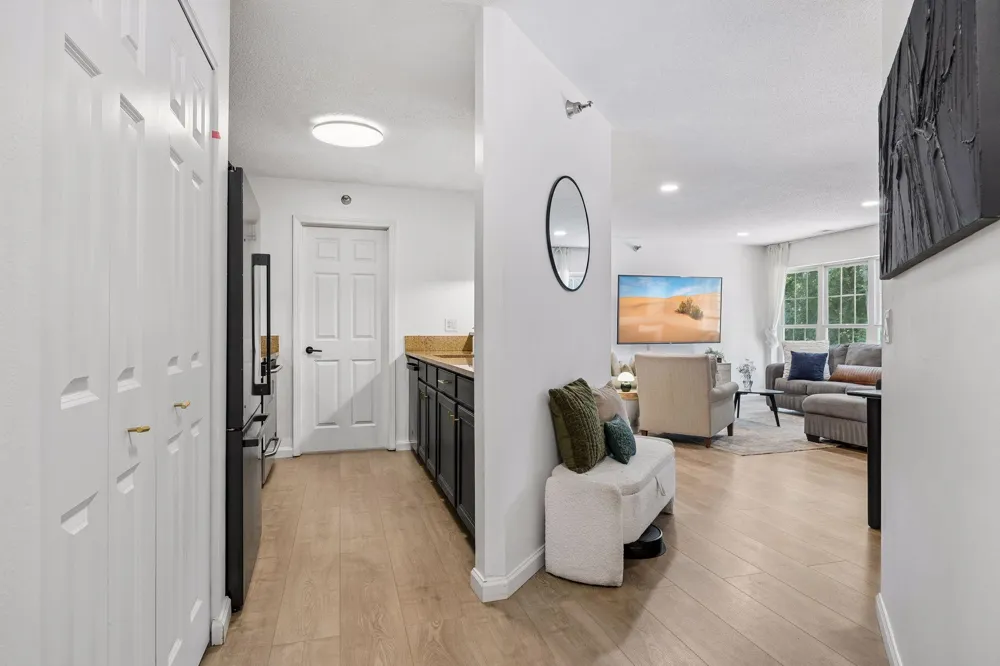 6040 Chasewood Parkway #2 Minnetonka, MN 55343