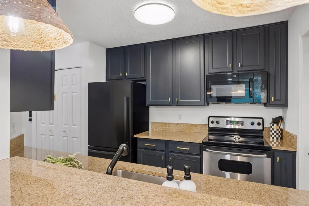 6040 Chasewood Parkway #2 Minnetonka, MN 55343