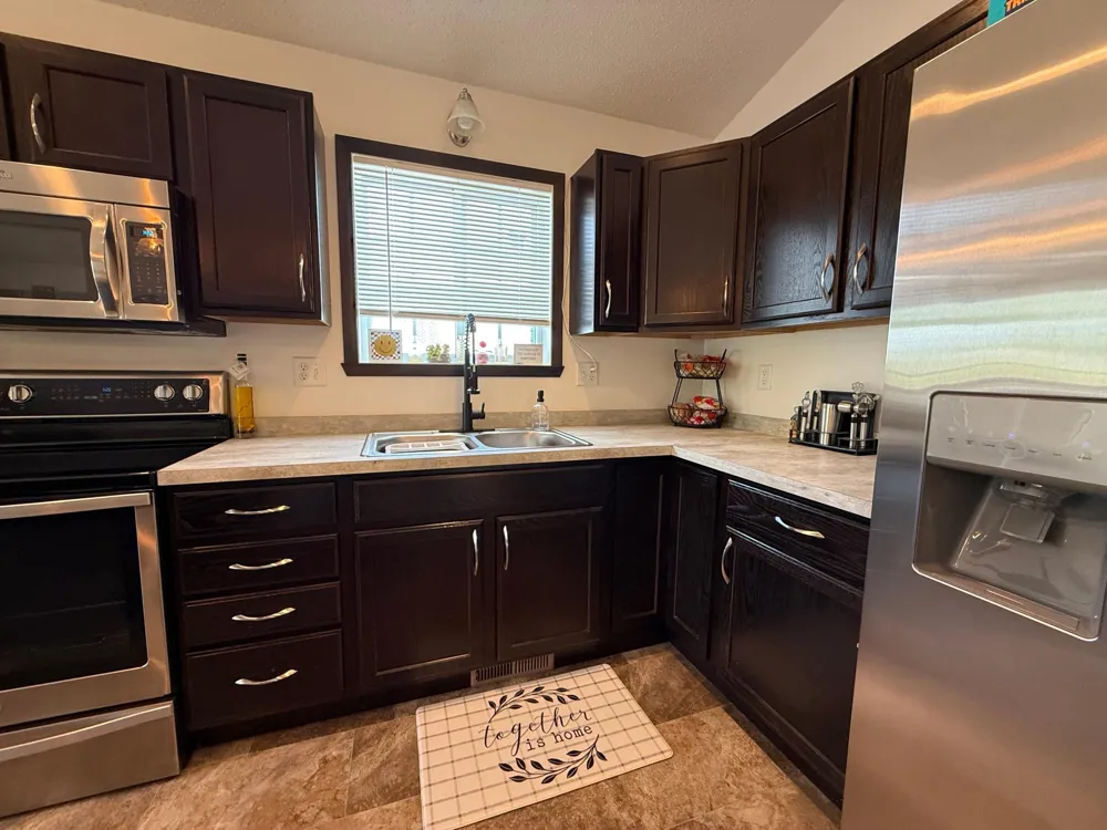 313 5th Street E Horace, ND 58047
