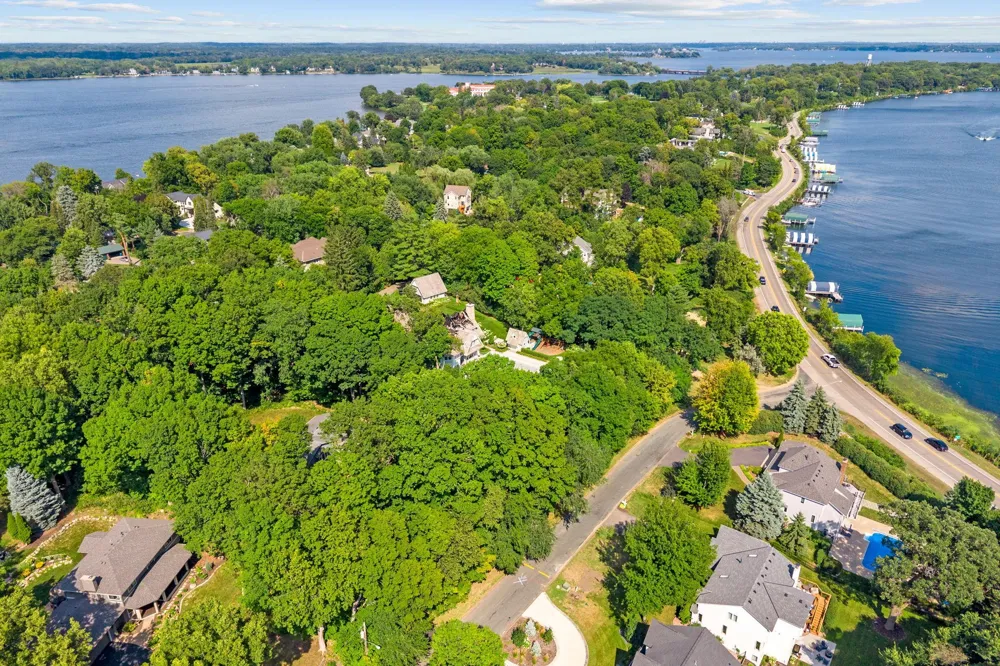 3116 Old County Road 15 Minnetonka Beach, MN 55391