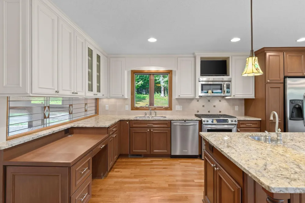 3116 Old County Road 15 Minnetonka Beach, MN 55391