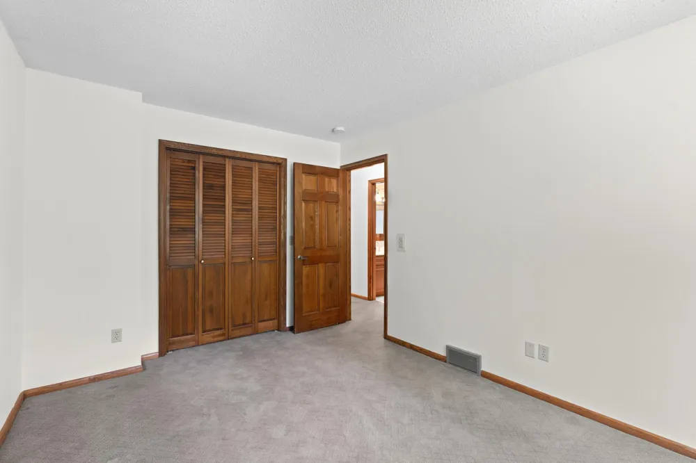 3116 Old County Road 15 Minnetonka Beach, MN 55391