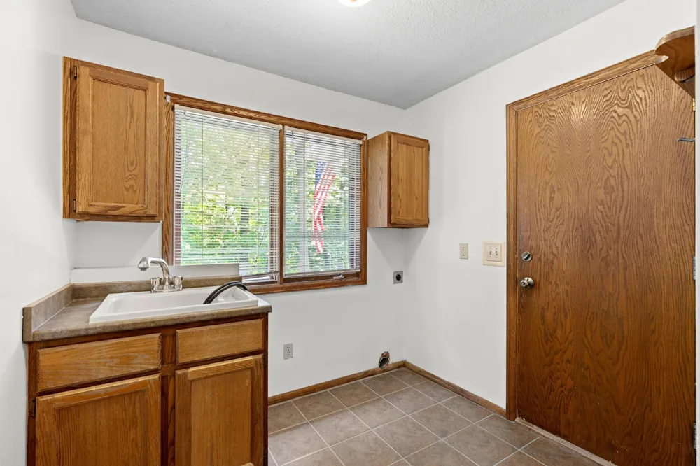 3116 Old County Road 15 Minnetonka Beach, MN 55391