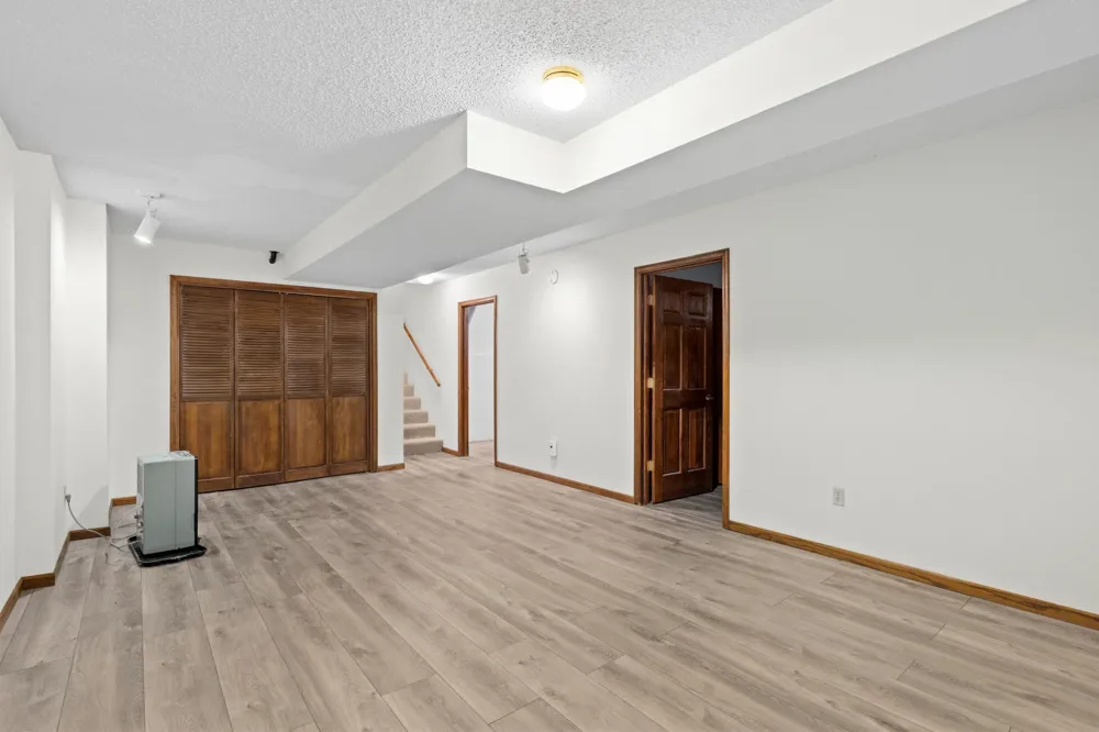 3116 Old County Road 15 Minnetonka Beach, MN 55391
