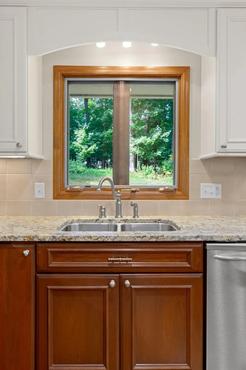 3116 Old County Road 15 Minnetonka Beach, MN 55391