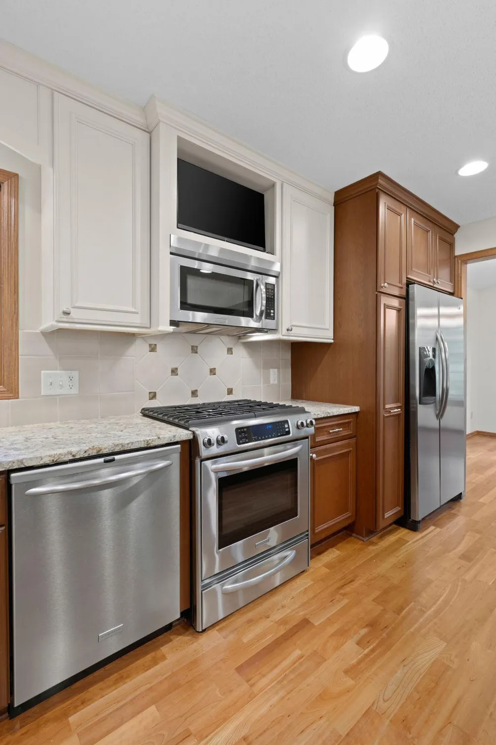 3116 Old County Road 15 Minnetonka Beach, MN 55391