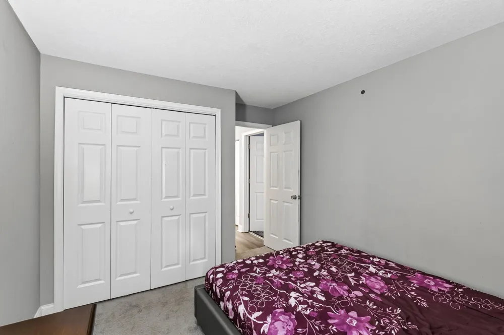 1700 Four Oaks Road #159 Eagan, MN 55121