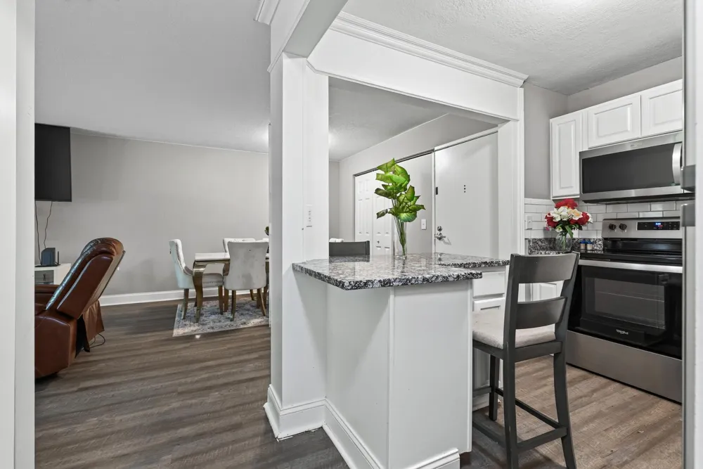 1700 Four Oaks Road #159 Eagan, MN 55121