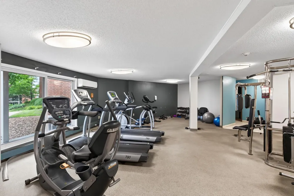 1700 Four Oaks Road #159 Eagan, MN 55121