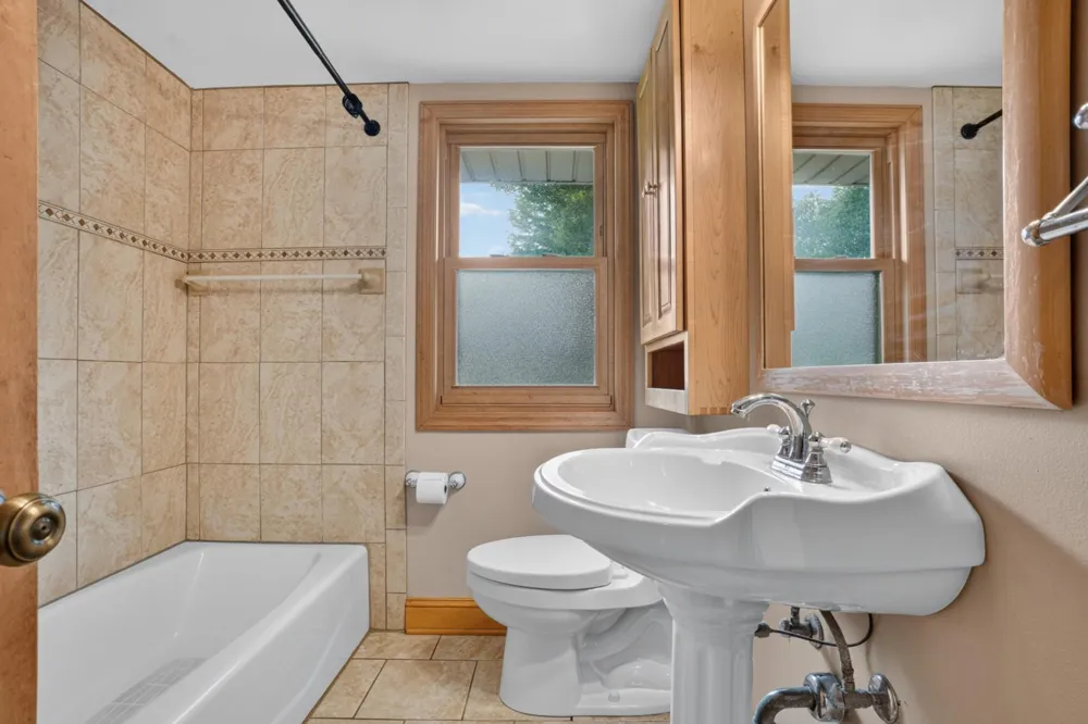7327 Columbus Avenue Richfield, MN 55423