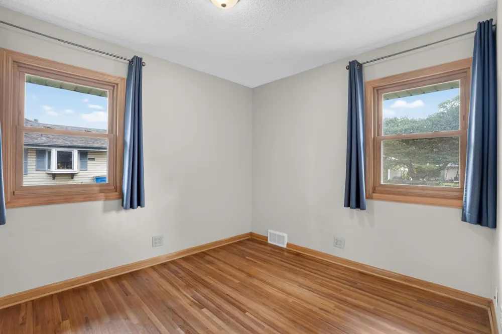 7327 Columbus Avenue Richfield, MN 55423