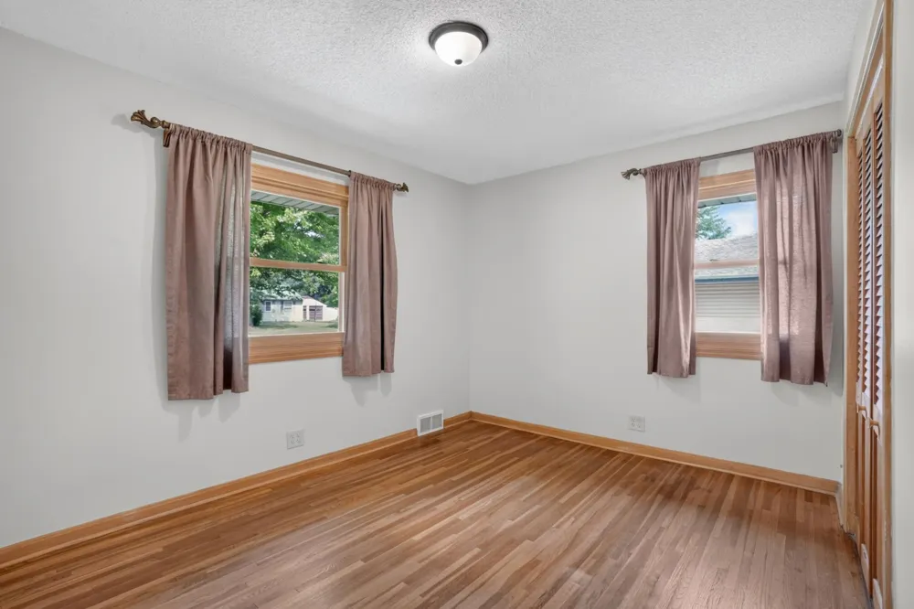 7327 Columbus Avenue Richfield, MN 55423