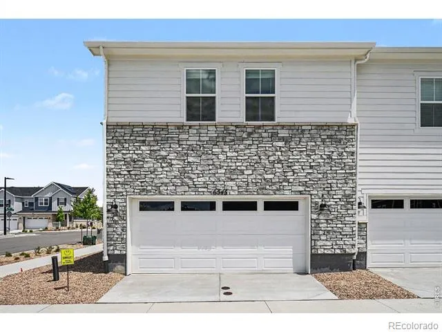 6545 Nepal Street Aurora, CO 80019