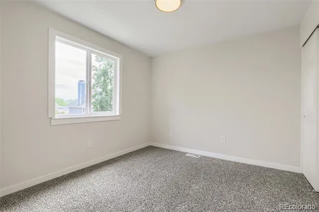 4852 S Salida Court Aurora, CO 80015