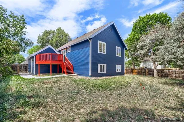 4852 S Salida Court Aurora, CO 80015