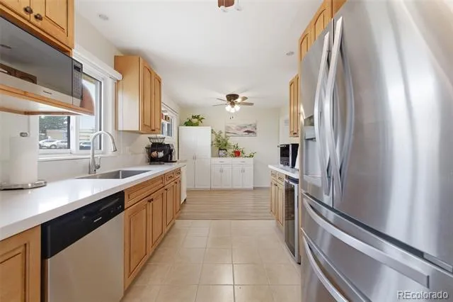 15790 W 10th Avenue Golden, CO 80401