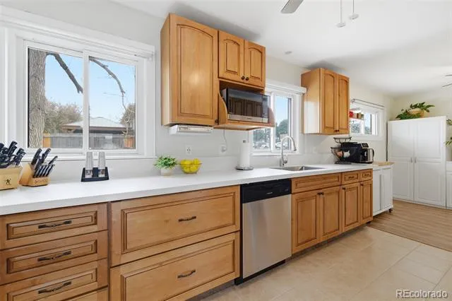 15790 W 10th Avenue Golden, CO 80401