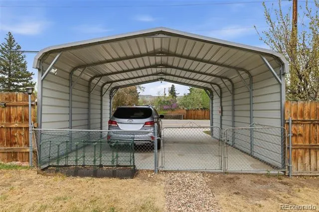 15790 W 10th Avenue Golden, CO 80401