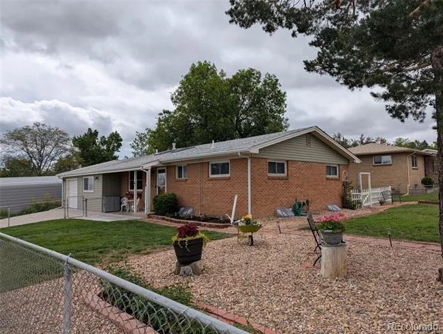 15790 W 10th Avenue Golden, CO 80401