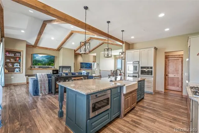 2650 Rustlers Canyon Loop Elizabeth, CO 80107