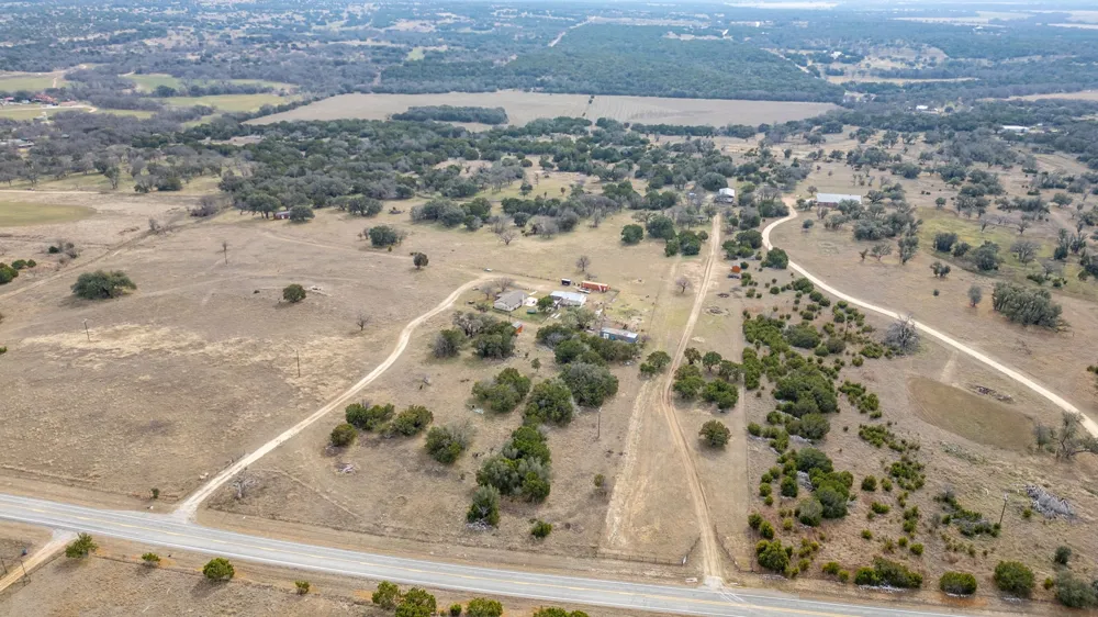 11990 Fm 580 E Kempner, TX 76539