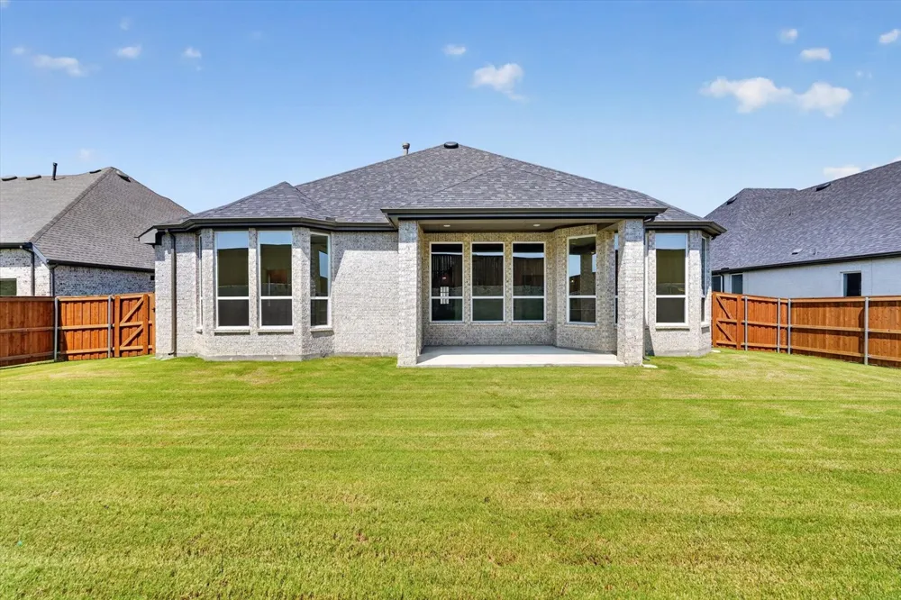 1328 Castello Drive Fate, TX 75087