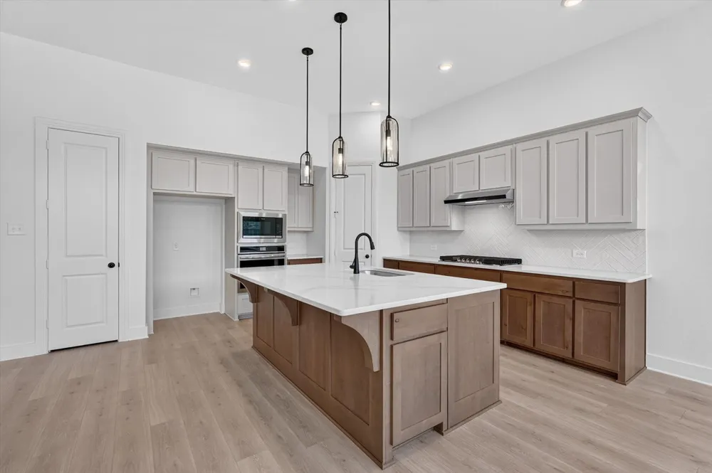 1328 Castello Drive Fate, TX 75087