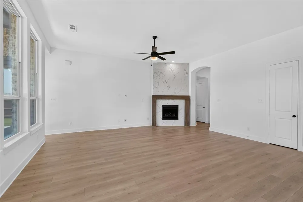 1328 Castello Drive Fate, TX 75087